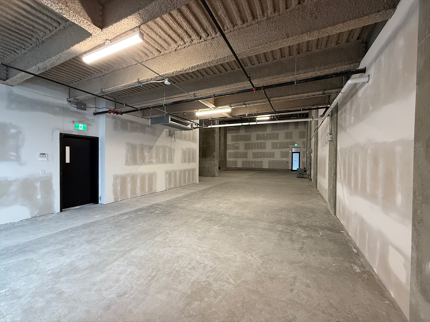 Interior 2